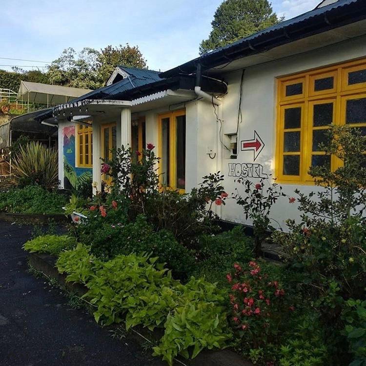 Laughing Leopard Hostel Nuwara Eliya Exterior foto